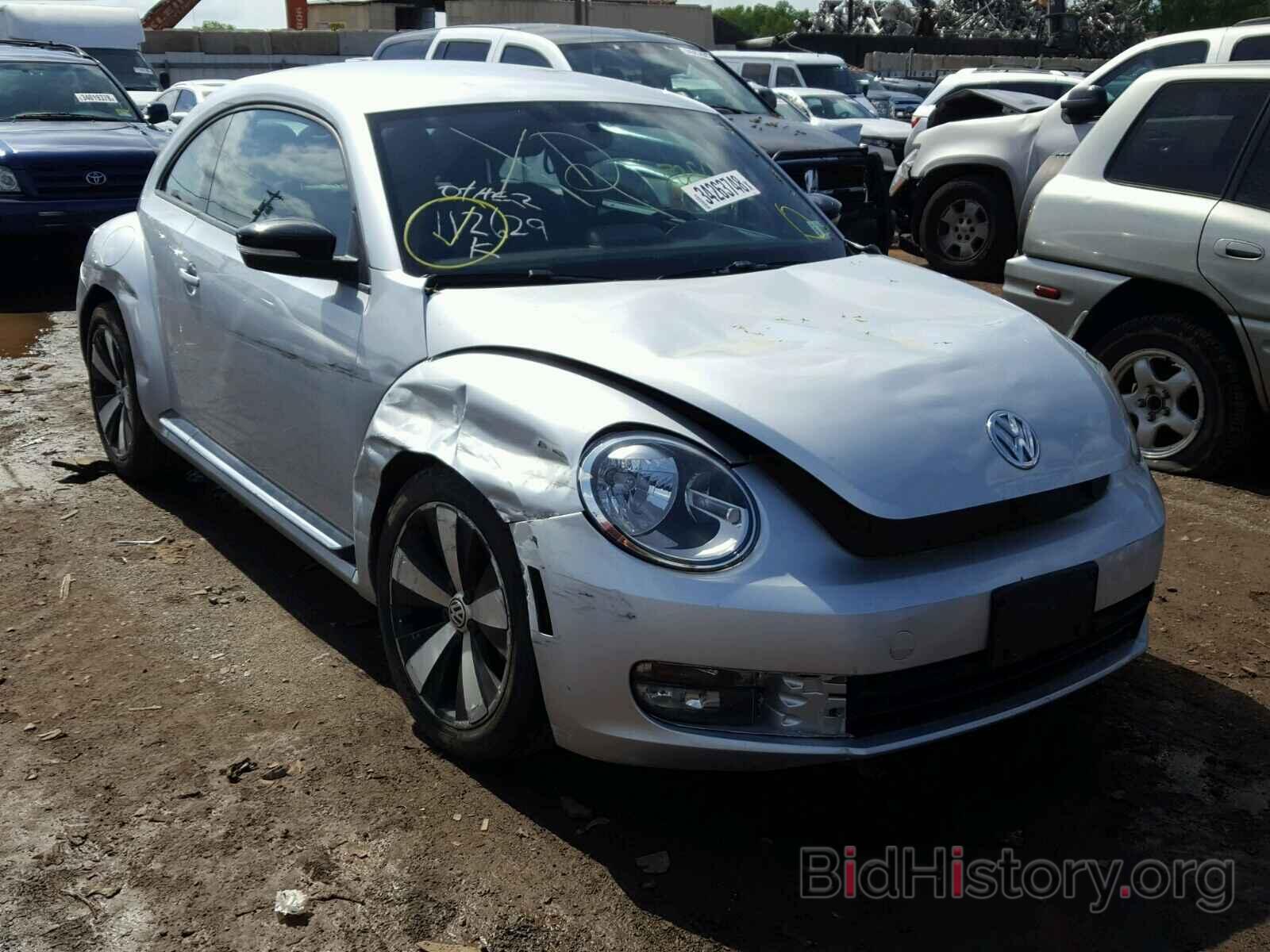 Photo 3VW4A7AT5CM646343 - VOLKSWAGEN BEETLE 2012