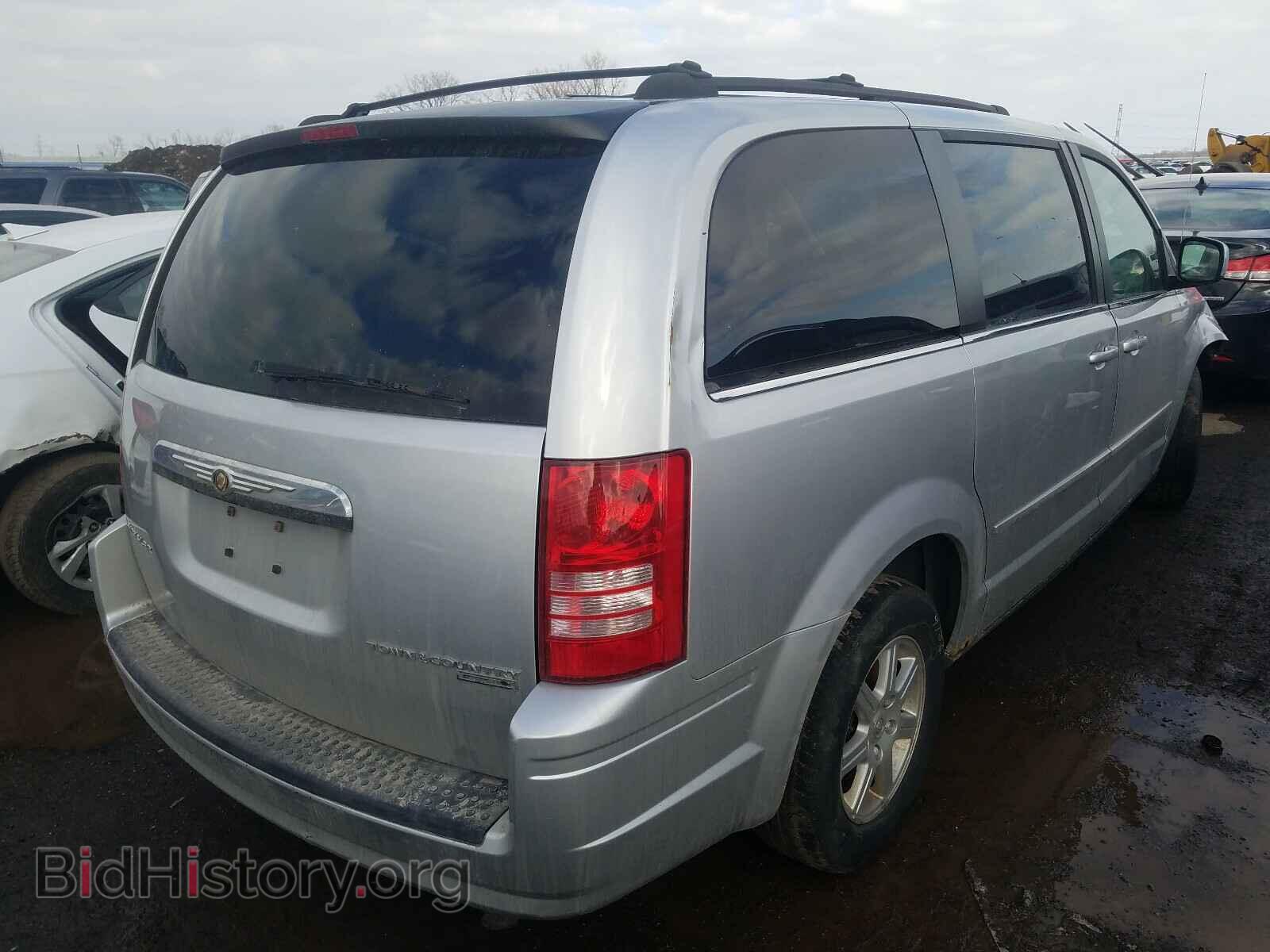 2010 CHRYSLER MINIVAN - VIN: 2A4RR2D10AR391583 - Фото 4