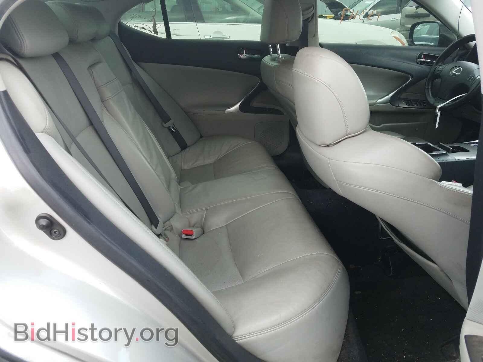 2007 LEXUS IS - VIN: JTHCK262X72009555 - Фото 6