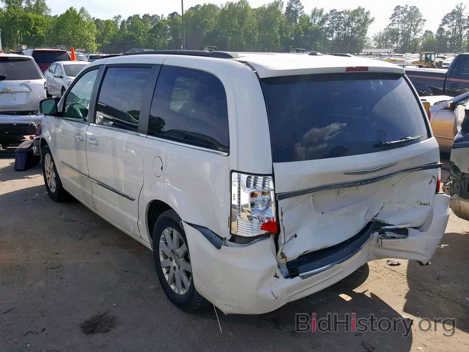 chrysler town and country key fob replacement