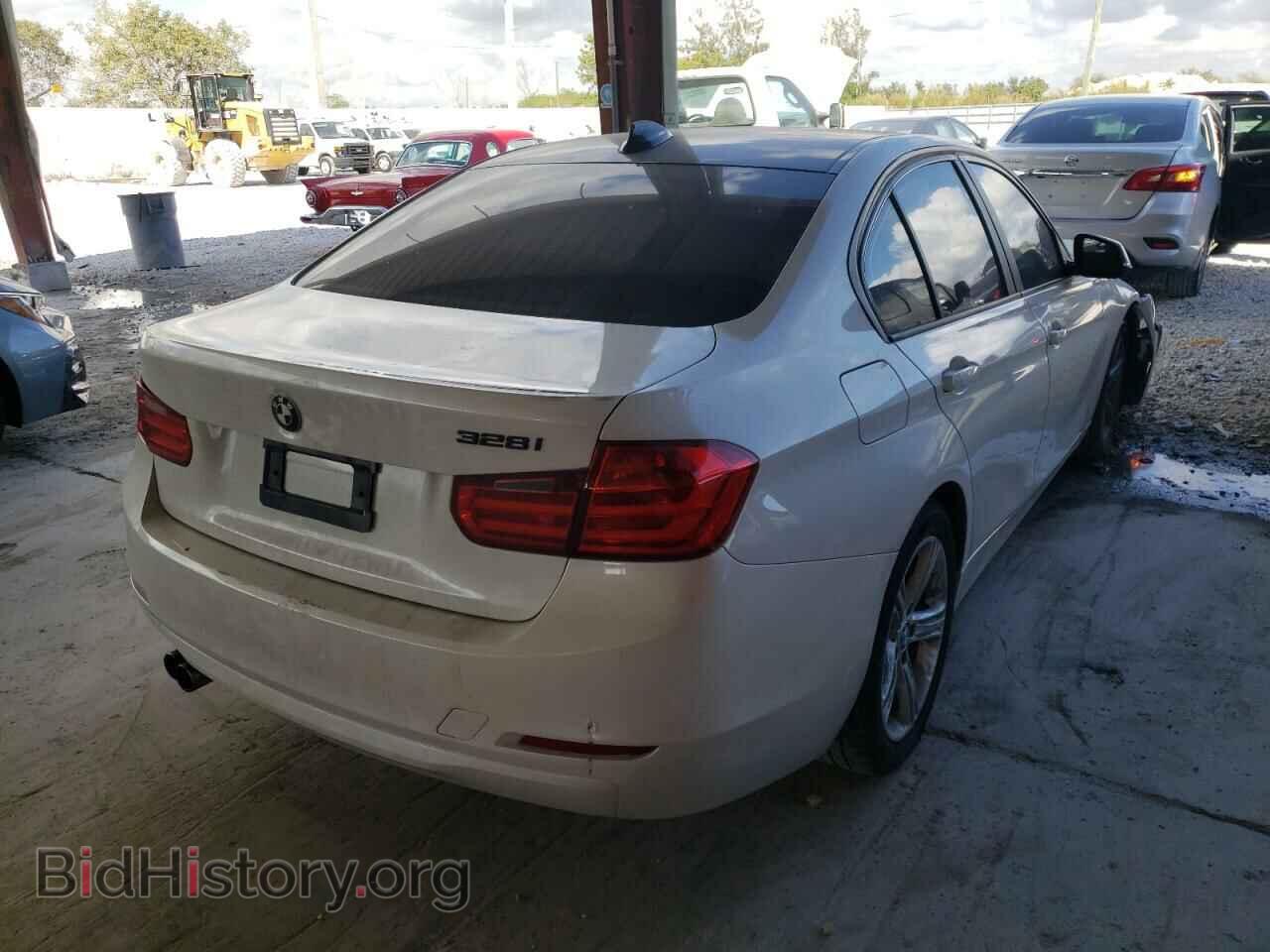 2015 BMW 3 SERIES - VIN: WBA3A5C55FF608565 - Фото 4