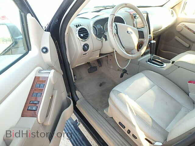 2007 FORD EXPLORER - VIN: 1FMEU74E67UB87638 - Фото 9