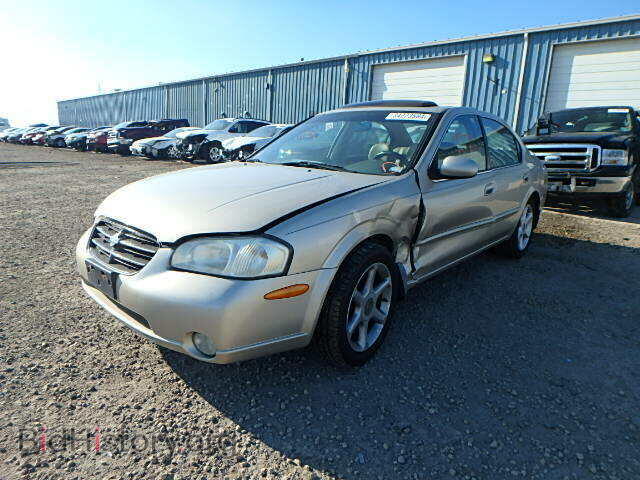 2000 NISSAN MAXIMA - VIN: JN1CA31A1YT010794 - Фото 2