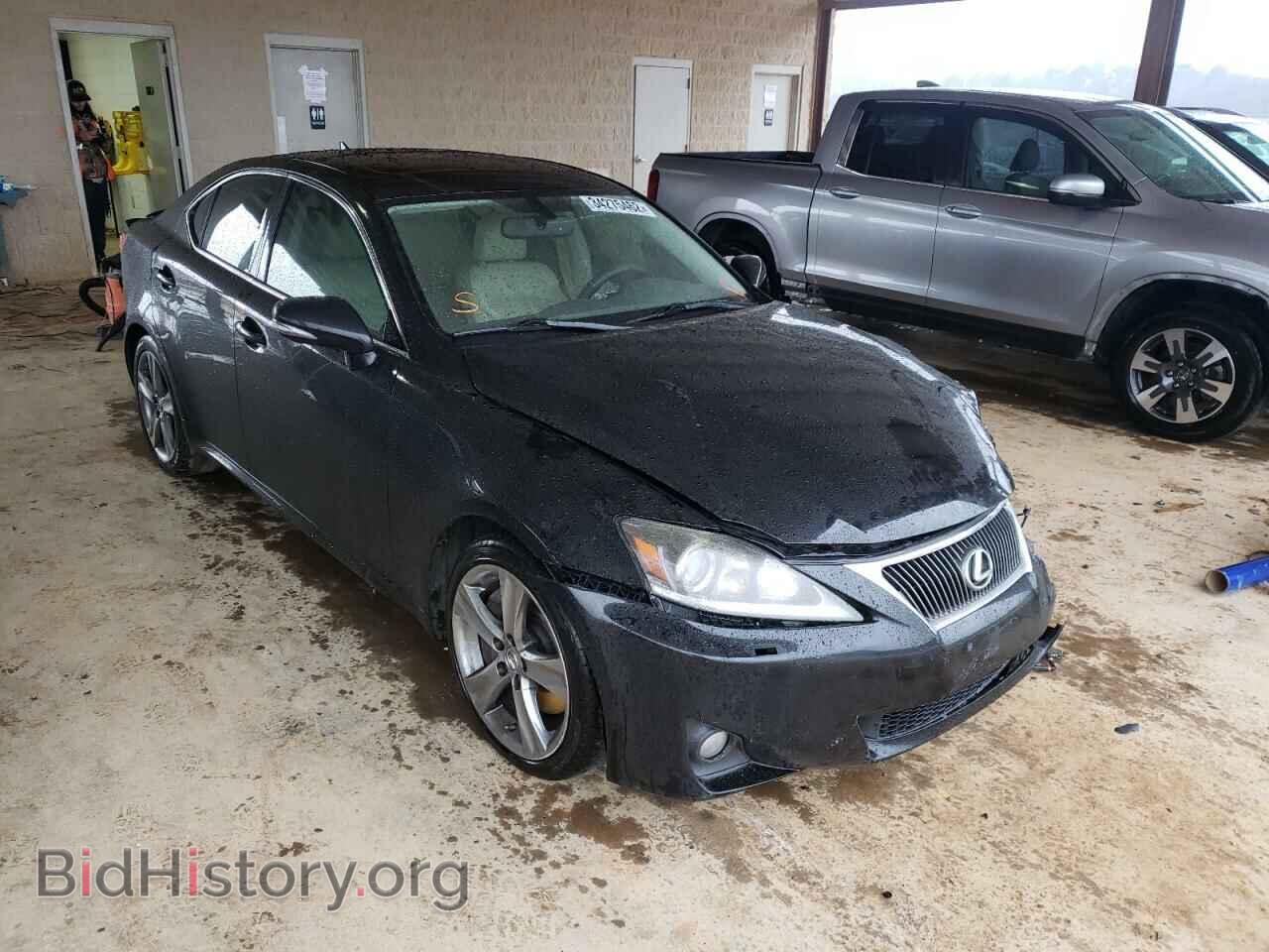 Фотография JTHBE5C23C5029373 - LEXUS IS 2012