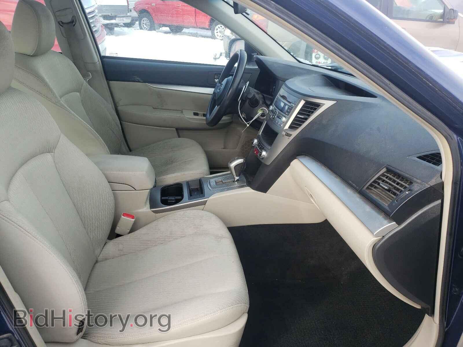 2011 SUBARU LEGACY - VIN: 4S3BMBA67B3243639 - Фото 5