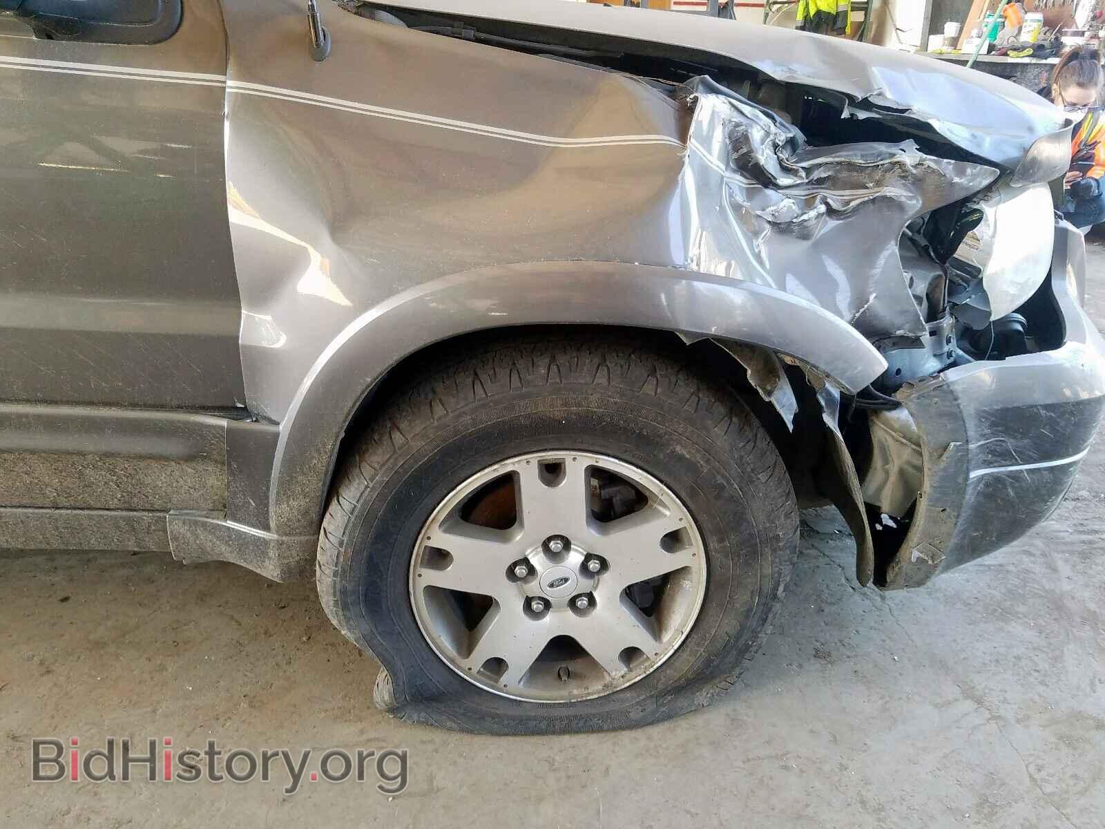 2005 FORD ESCAPE - VIN: 1FMCU94105KD86323 - Фото 9