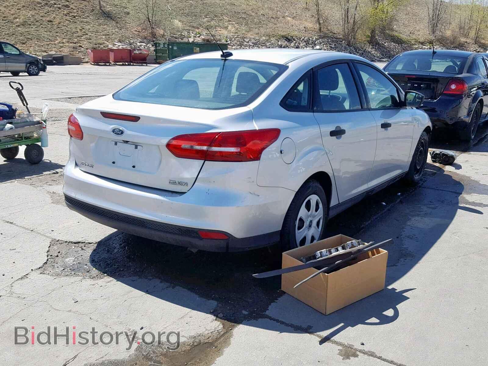 2017 FORD FOCUS - VIN: 1FADP3E20HL214575 - Photo 4