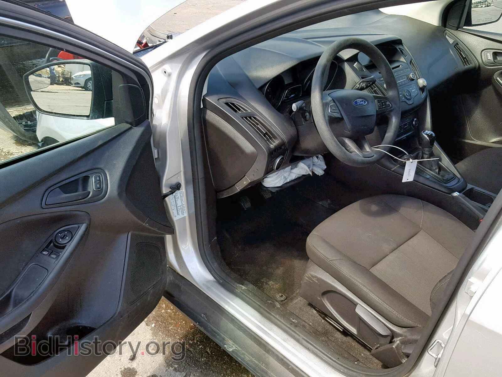 2017 FORD FOCUS - VIN: 1FADP3E20HL214575 - Photo 9