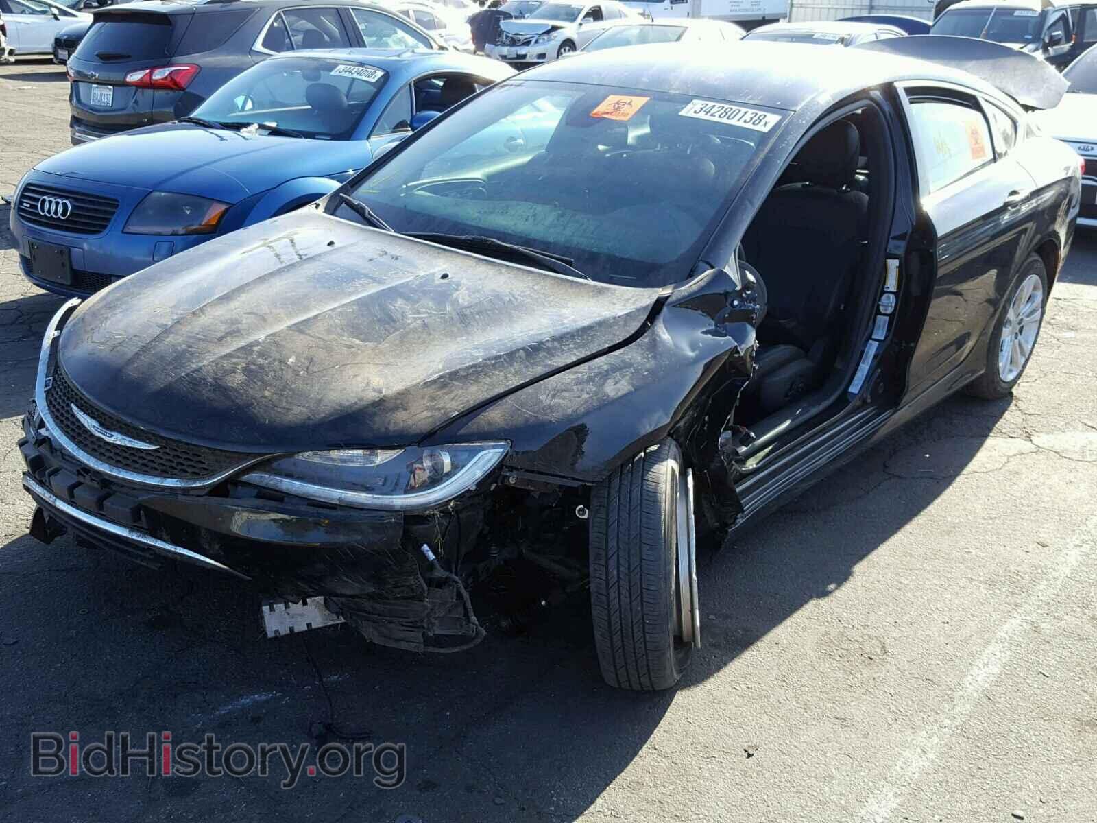 2016 CHRYSLER 200 - VIN: 1C3CCCAB0GN184640 - Photo 2