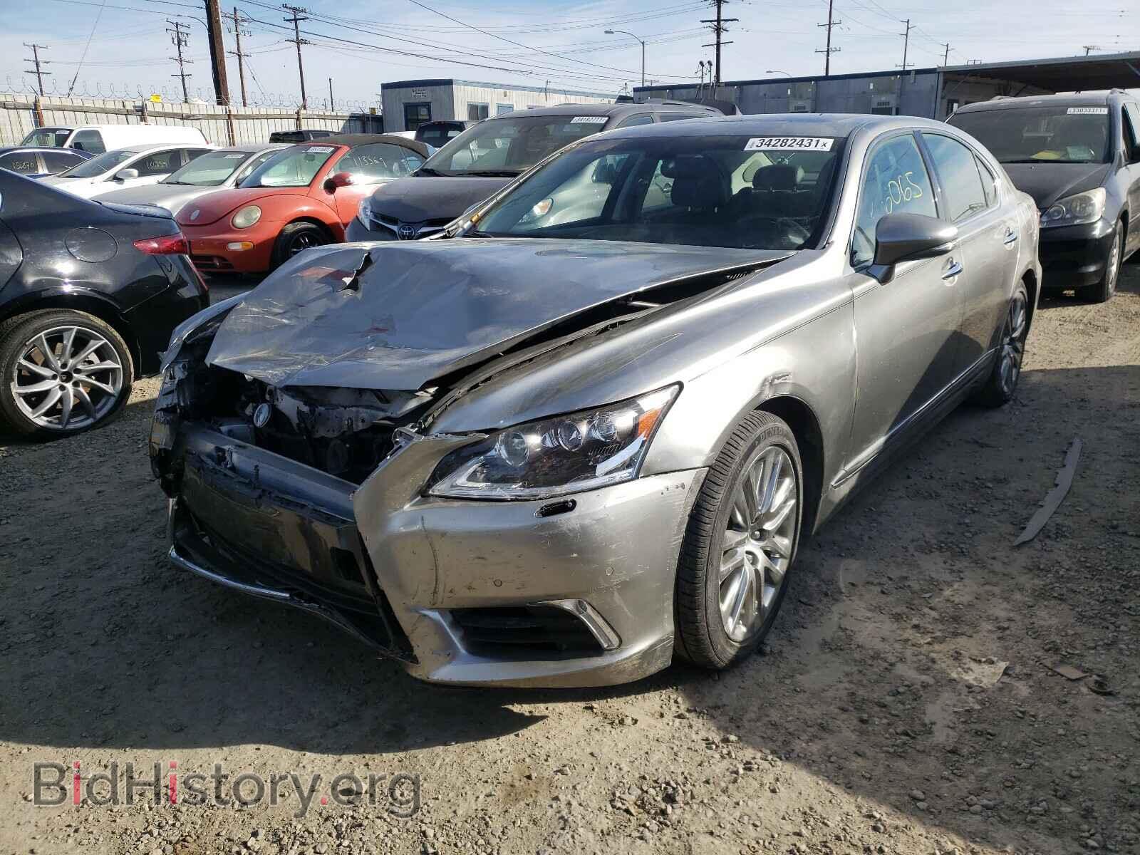 2016 LEXUS LS460 - VIN: JTHBL5EF3G5139965 - Фото 2