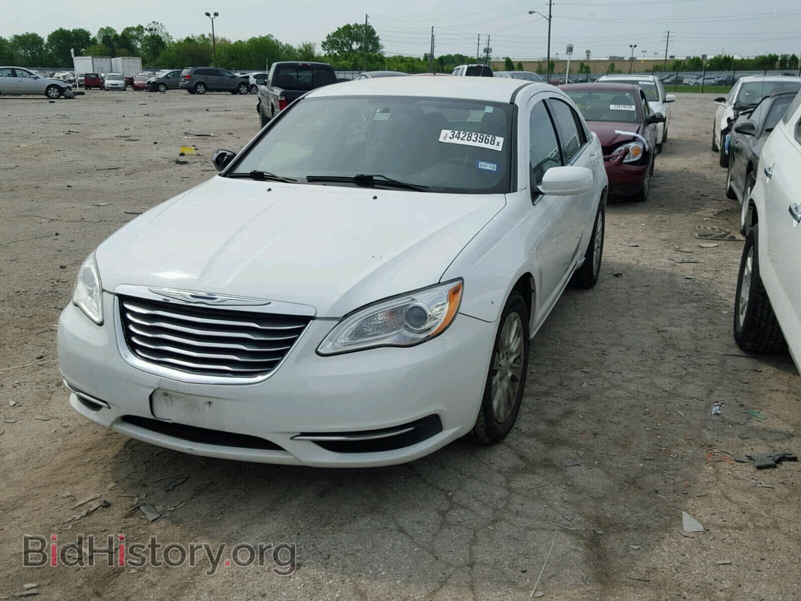 2012 CHRYSLER 200 - VIN: 1C3CCBAB5CN112899 - Фото 2