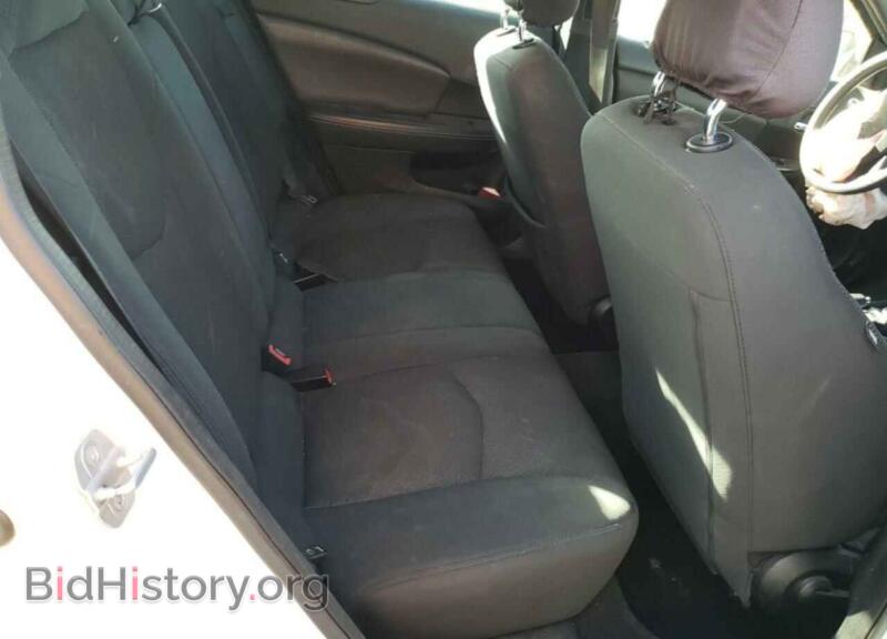 2012 Dodge AVENGER (VIN 1C3CDZAB6CN322577) — photo 6 of 10