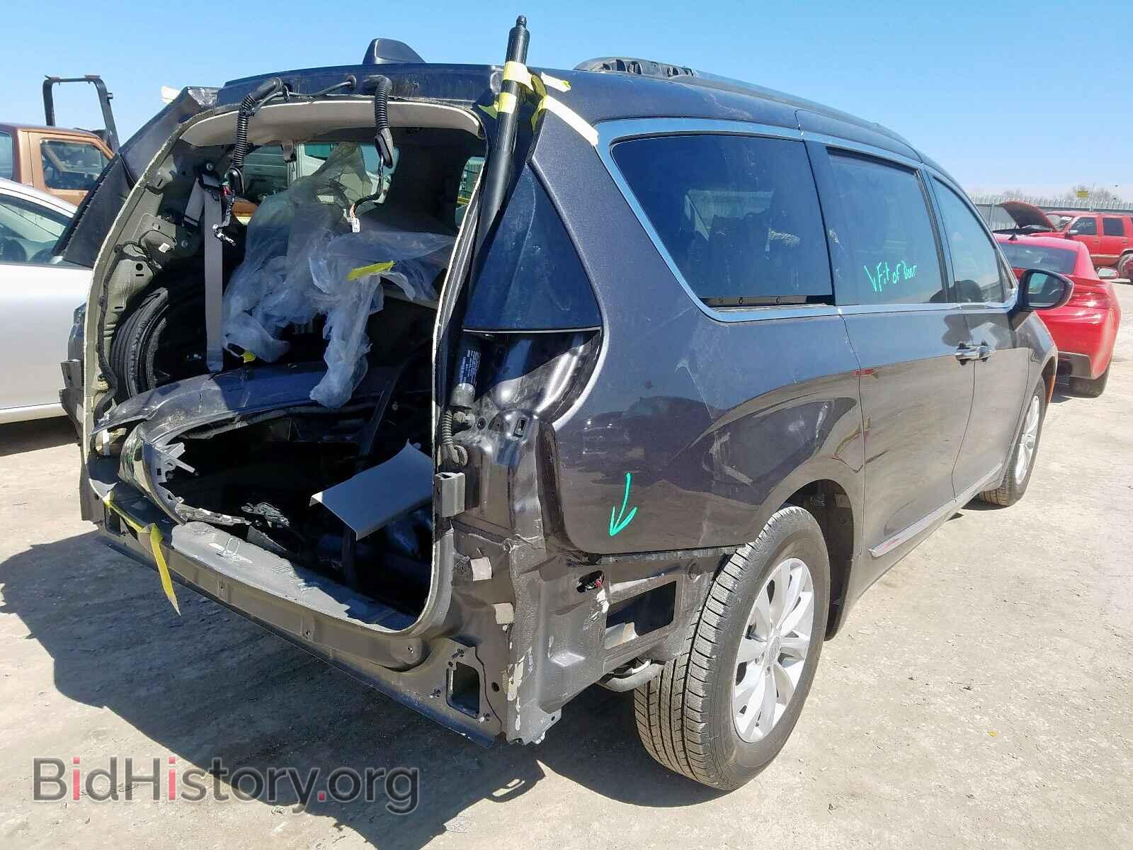 2018 CHRYSLER PACIFICA - VIN: 2C4RC1BG6JR118978 - Фото 4