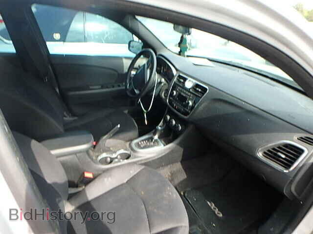 2012 CHRYSLER 200 - VIN: 1C3CCBBB2CN236465 - Фото 5