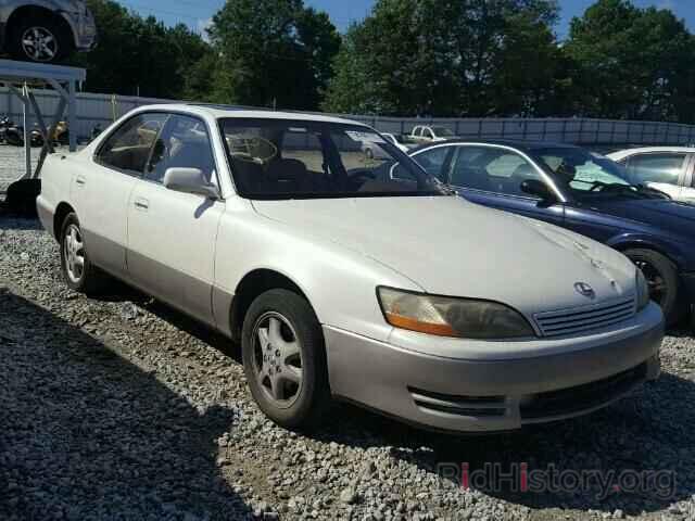 Photo JT8BF12G1T0157983 - LEXUS ES300 1996