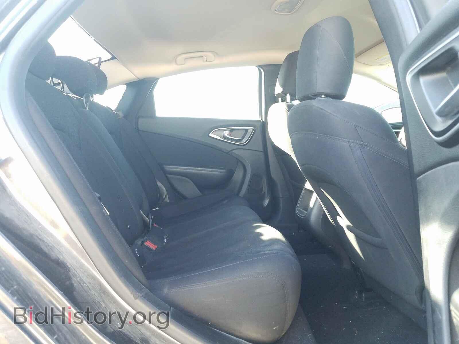 2015 CHRYSLER 200 - VIN: 1C3CCCAB2FN620984 - Фото 6