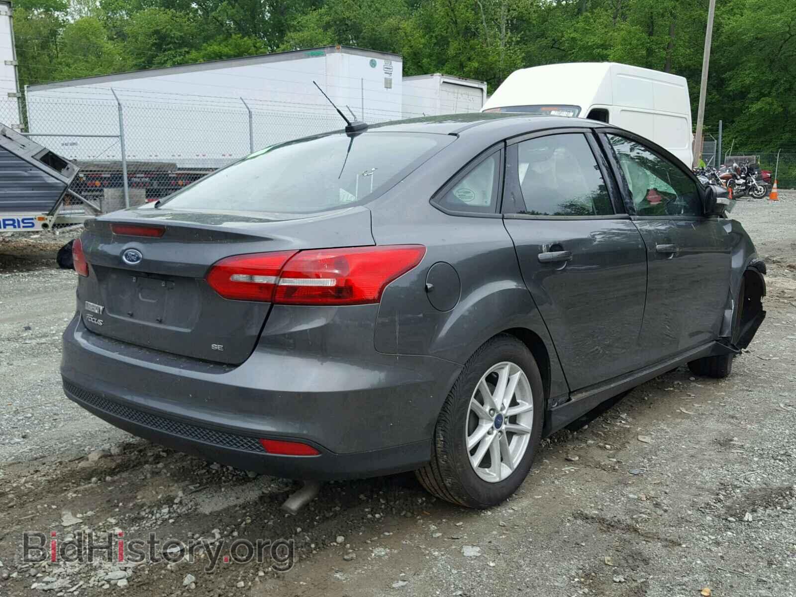 2017 FORD FOCUS - VIN: 1FADP3F26HL208813 - Photo 4