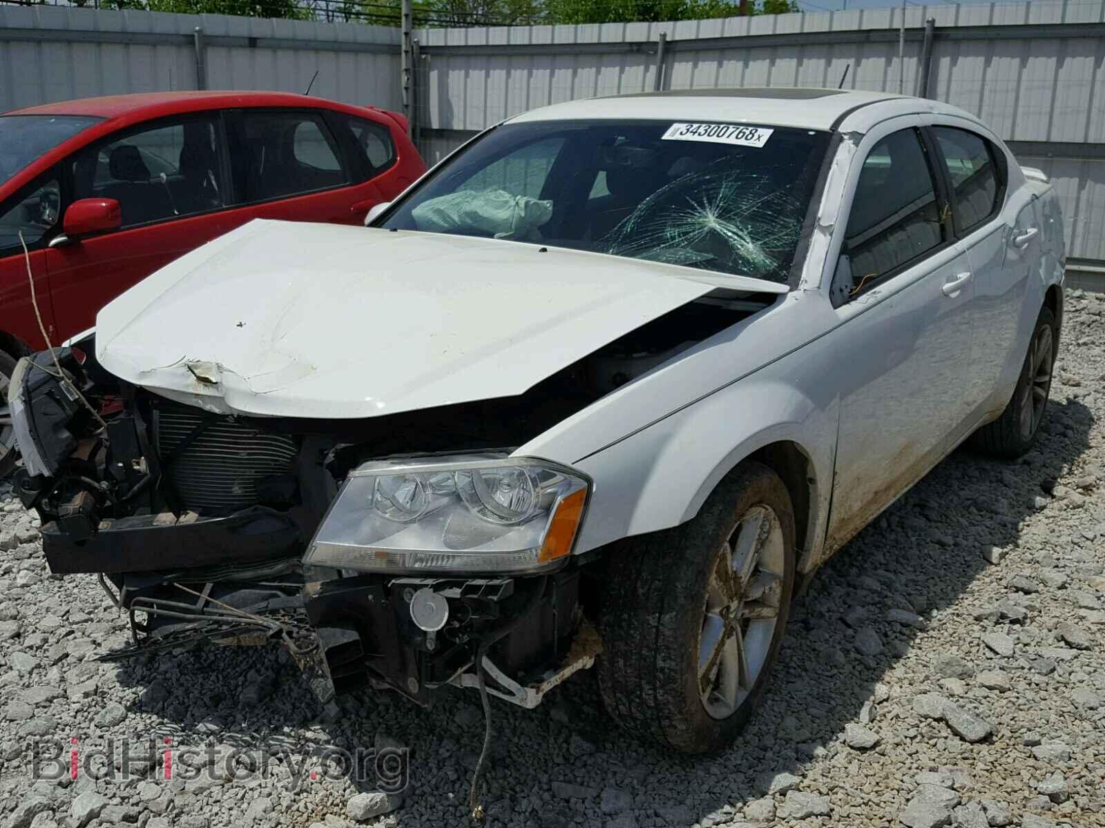 2011 DODGE AVENGER - VIN: 1B3BD1FG6BN621936 - Фото 2