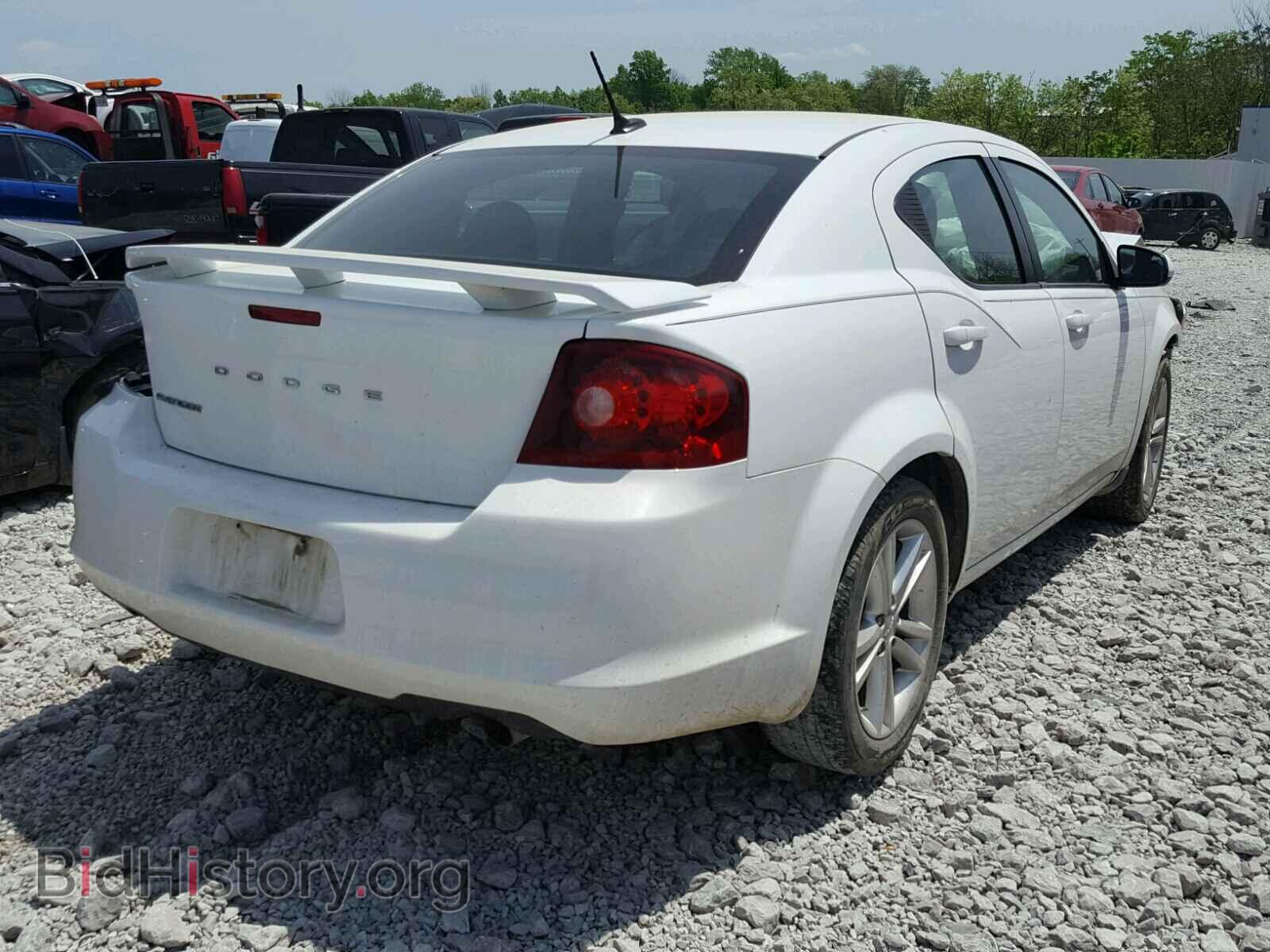 2011 DODGE AVENGER - VIN: 1B3BD1FG6BN621936 - Фото 4