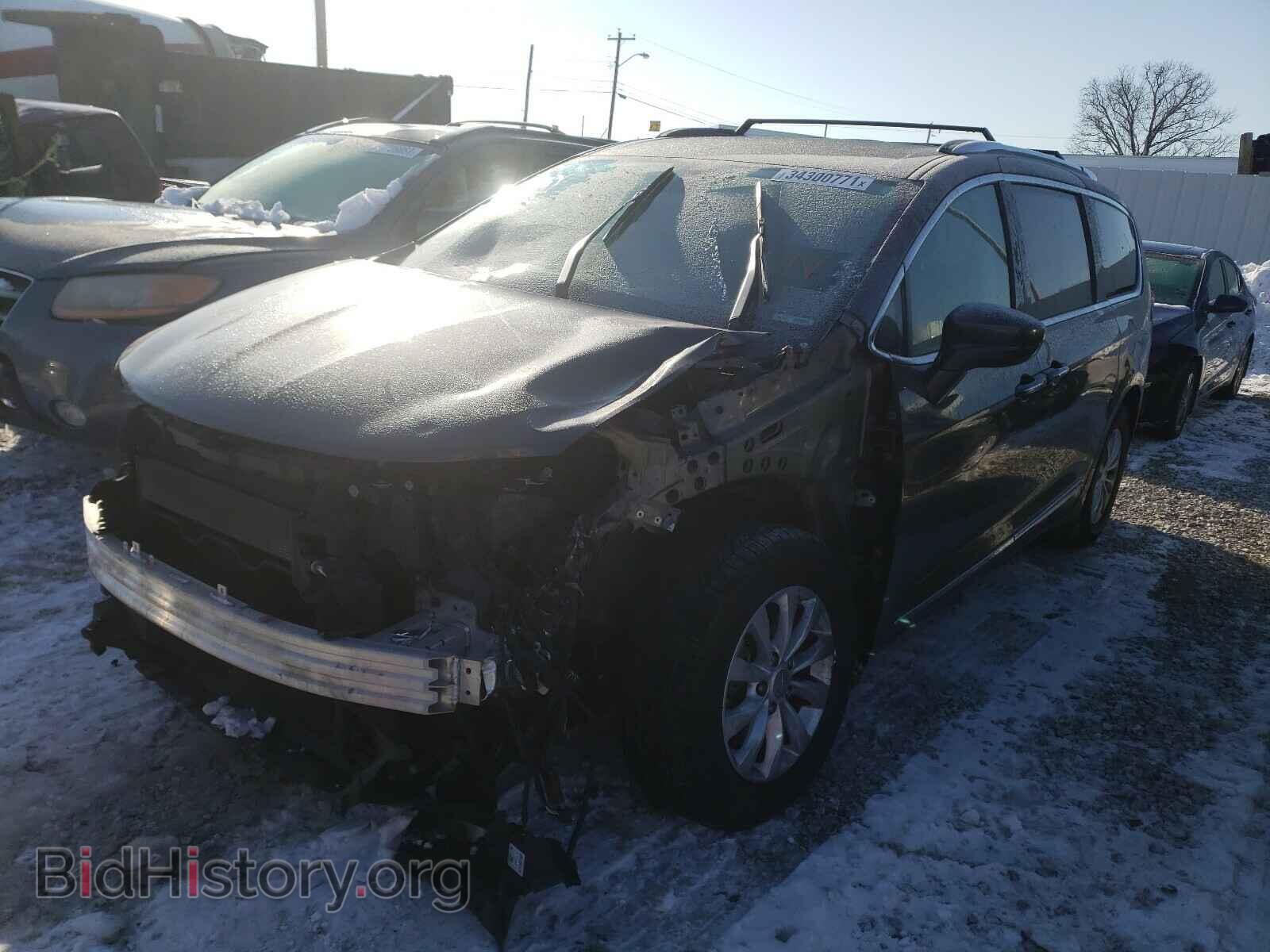 2018 CHRYSLER PACIFICA - VIN: 2C4RC1BGXJR214211 - Фото 2