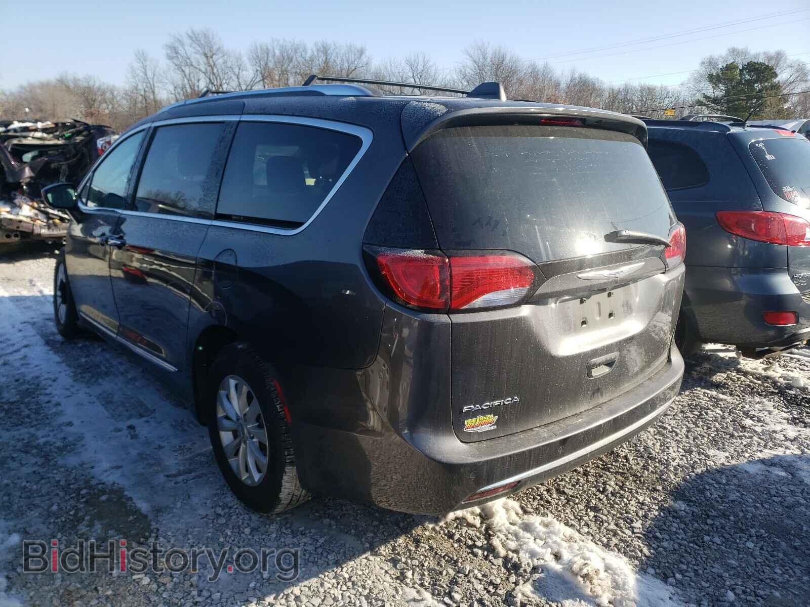 2018 CHRYSLER PACIFICA - VIN: 2C4RC1BGXJR214211 - Фото 3