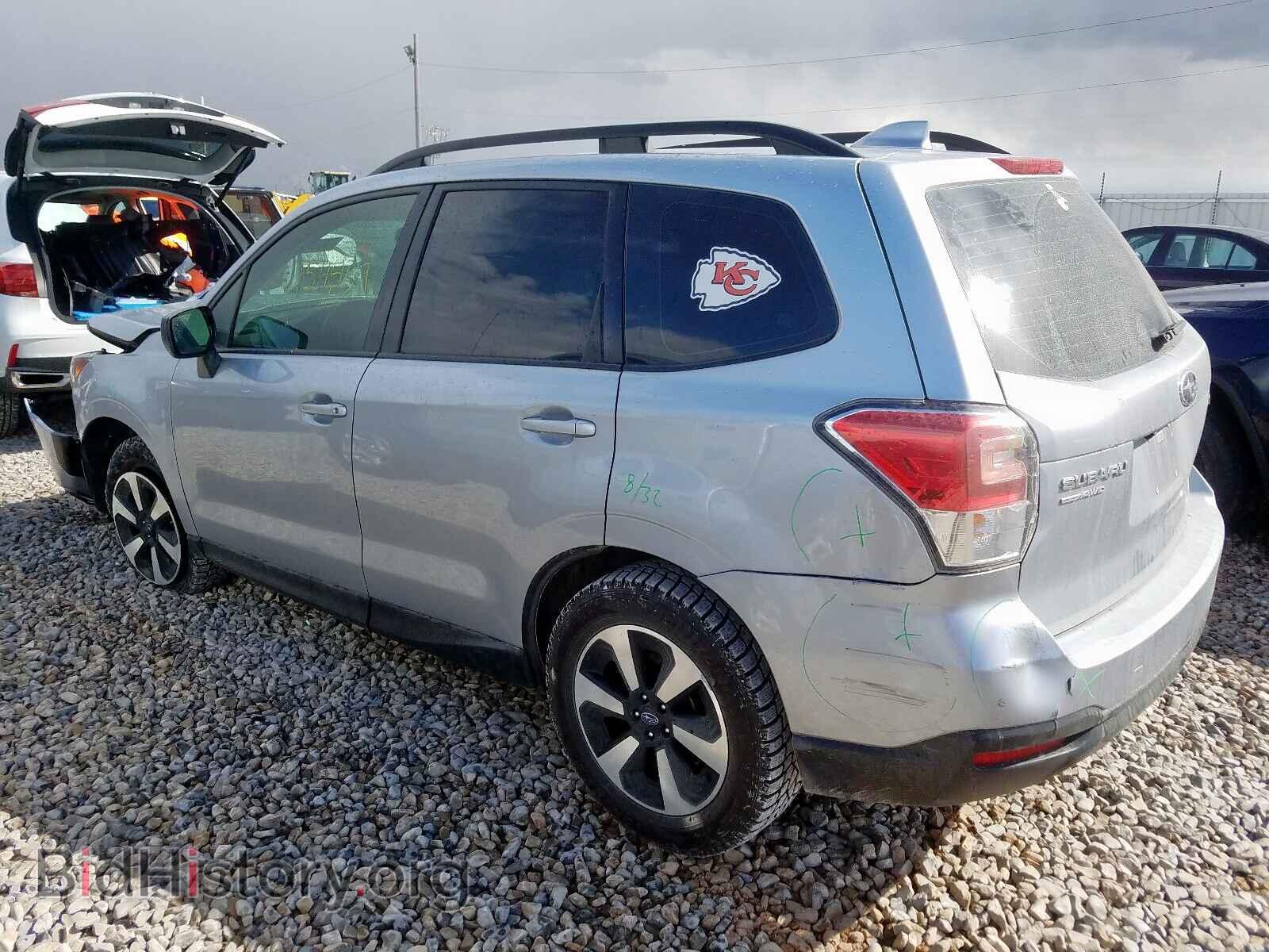 2017 SUBARU FORESTER - VIN: JF2SJABC9HH435276 - Фото 3