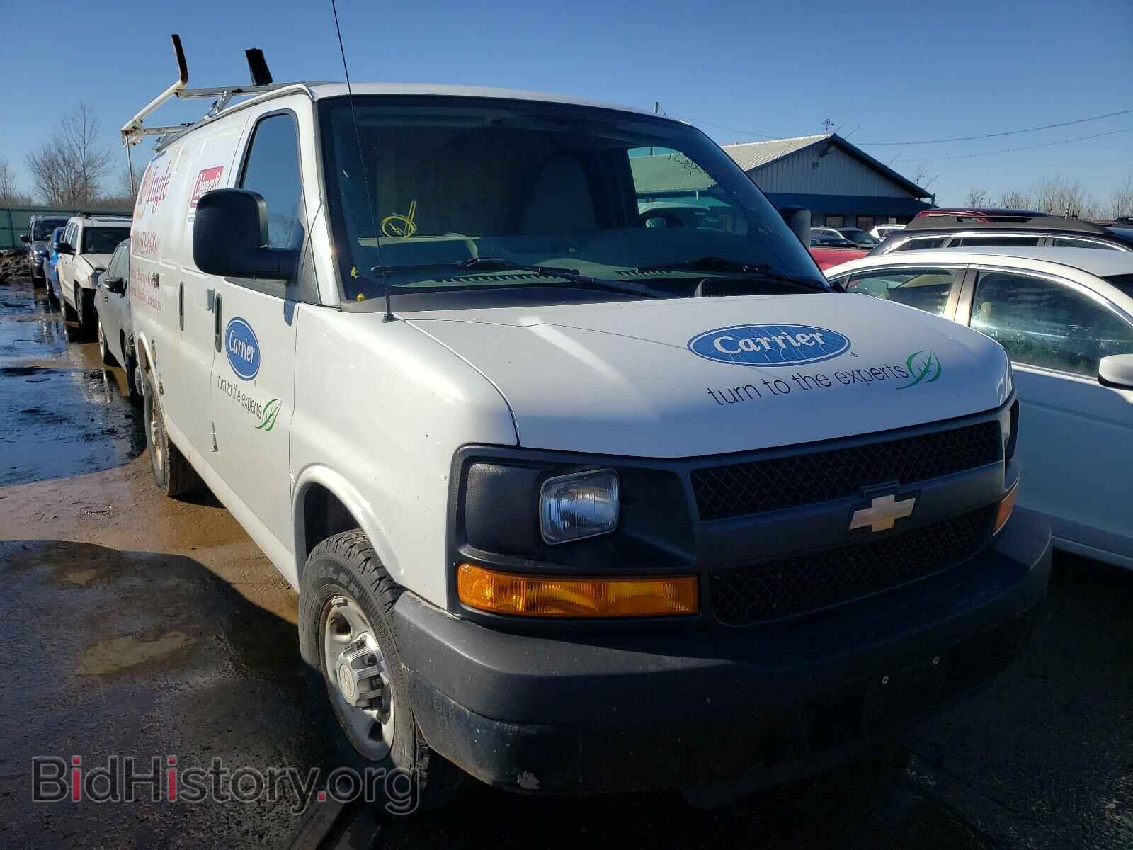 Photo 1GCWGFCA5B1127188 - CHEVROLET EXPRESS 2011