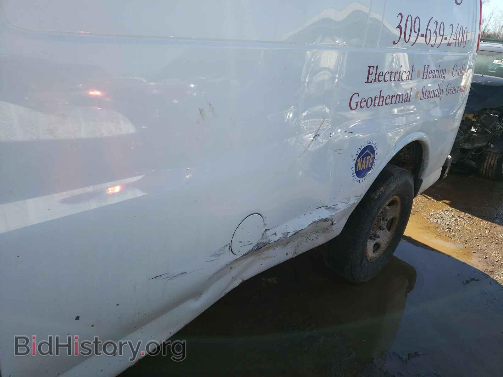 2011 CHEVROLET EXPRESS - VIN: 1GCWGFCA5B1127188 - Фото 9
