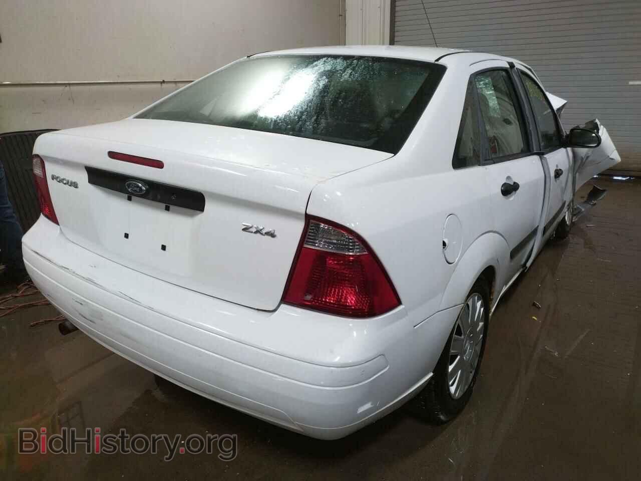 2006 FORD FOCUS - VIN: 1FAFP34N16W150918 - Фото 4