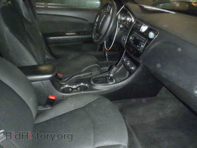 2011 CHRYSLER 200 - VIN: 1C3BC4FB5BN596698 - Фото 5