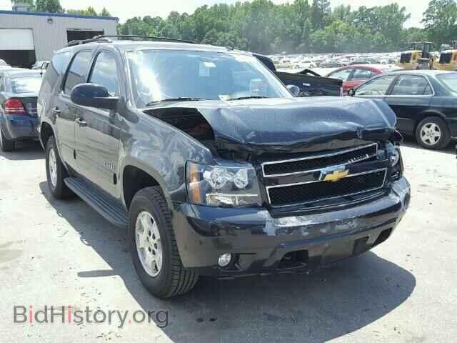 Photo 1GNSKBE05BR252968 - CHEVROLET TAHOE 2011