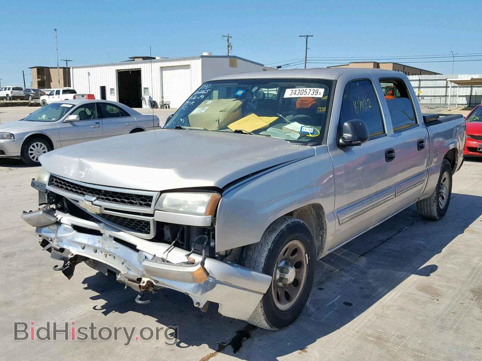 2007 CHEVROLET SILVERADO - VIN: 2GCEC13V671134116 - Фото 2