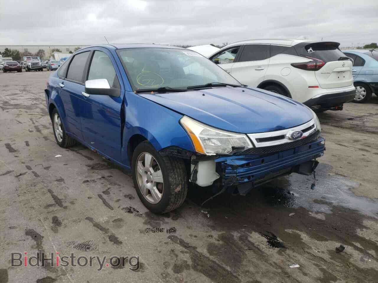 Photo 1FAHP3HN3BW144258 - FORD FOCUS 2011
