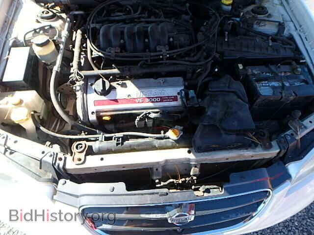 2000 NISSAN MAXIMA - VIN: JN1CA31A1YT220148 - Photo 7