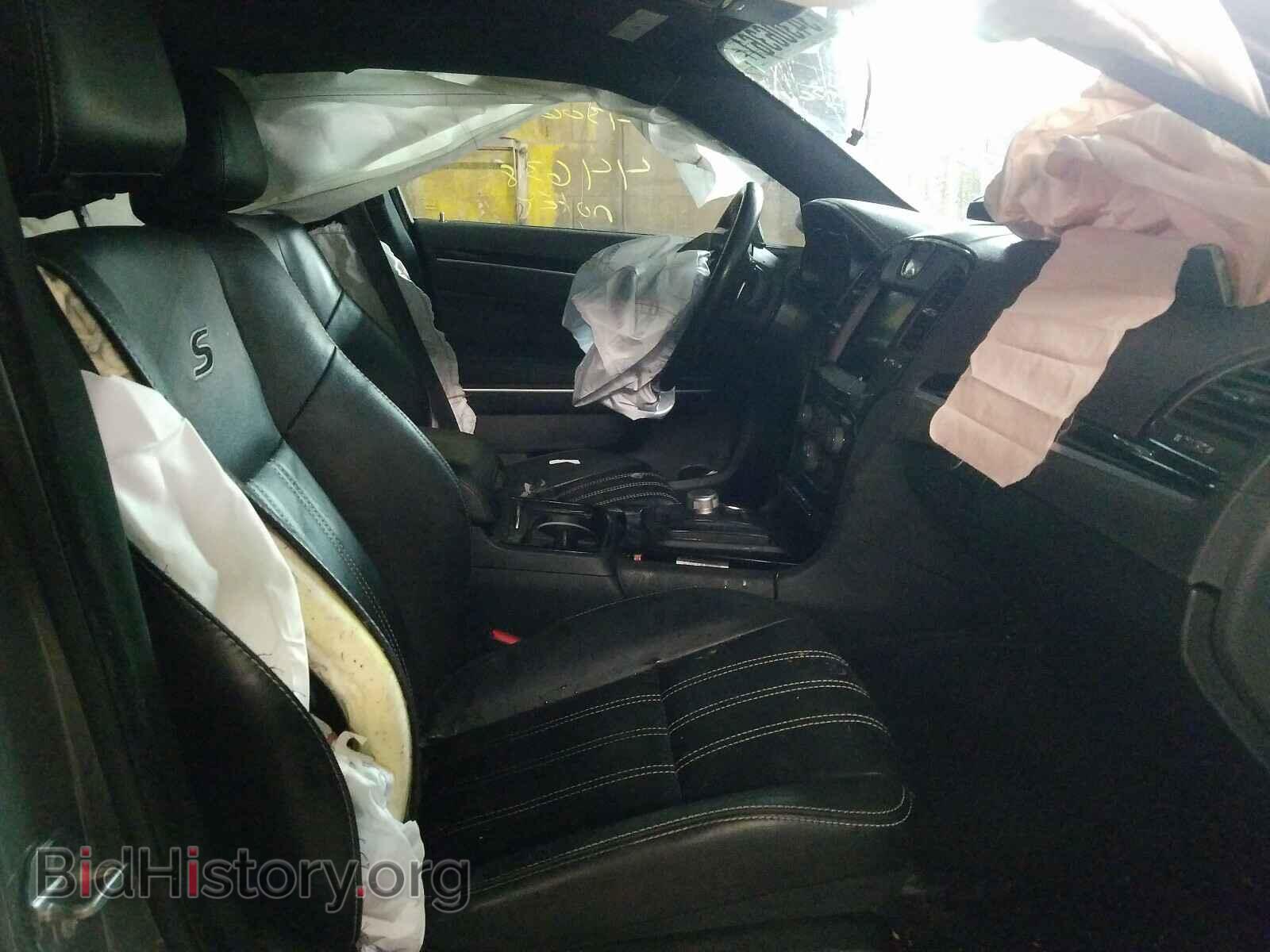 2019 CHRYSLER 300 - VIN: 2C3CCAGG0KH569365 - Фото 5
