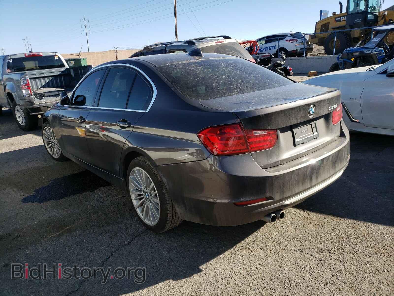 2013 BMW 3 SERIES - VIN: WBA3A5C59DJ461712 - Фото 3