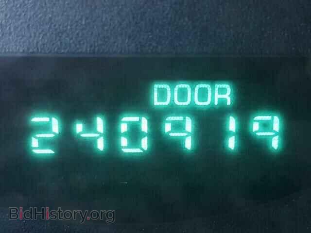 2000 DODGE NEON - VIN: 1B3ES46C3YD628049 - Фото 8