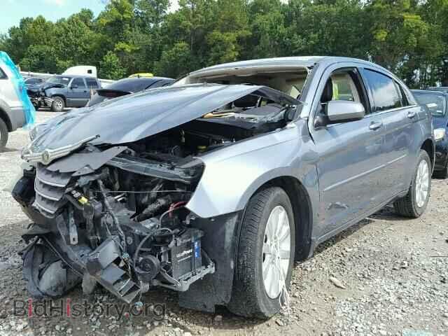 2010 CHRYSLER SEBRING - VIN: 1C3CC5FD5AN158189 - Фото 2