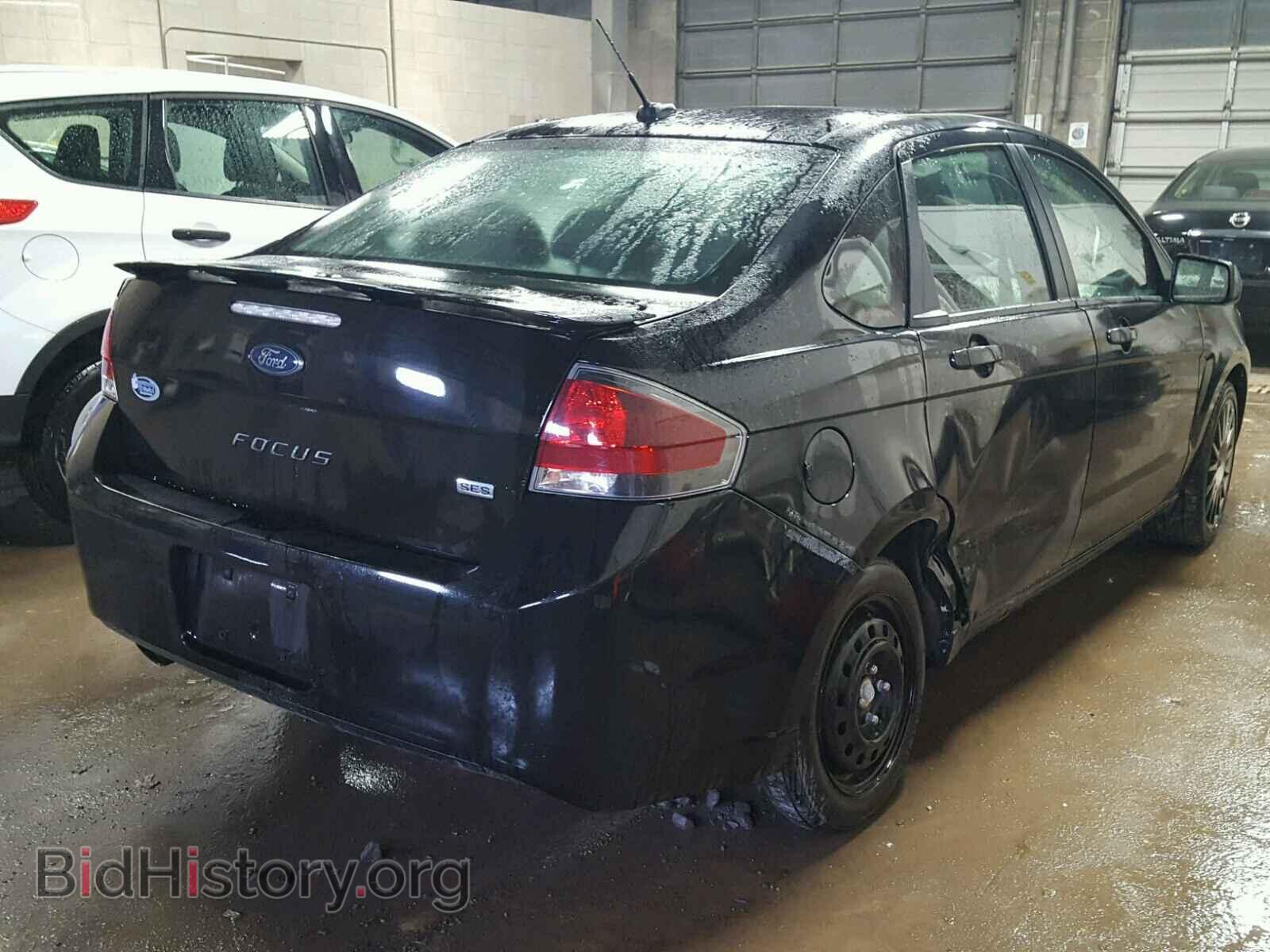 2011 FORD FOCUS - VIN: 1FAHP3GN7BW180617 - Фото 4