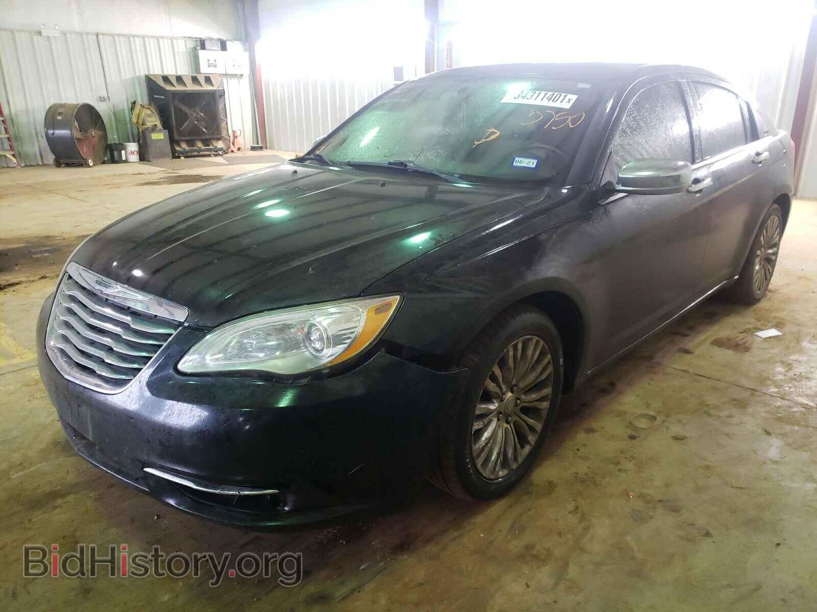 2012 CHRYSLER 200 - VIN: 1C3CCBCB7CN125750 - Фото 2