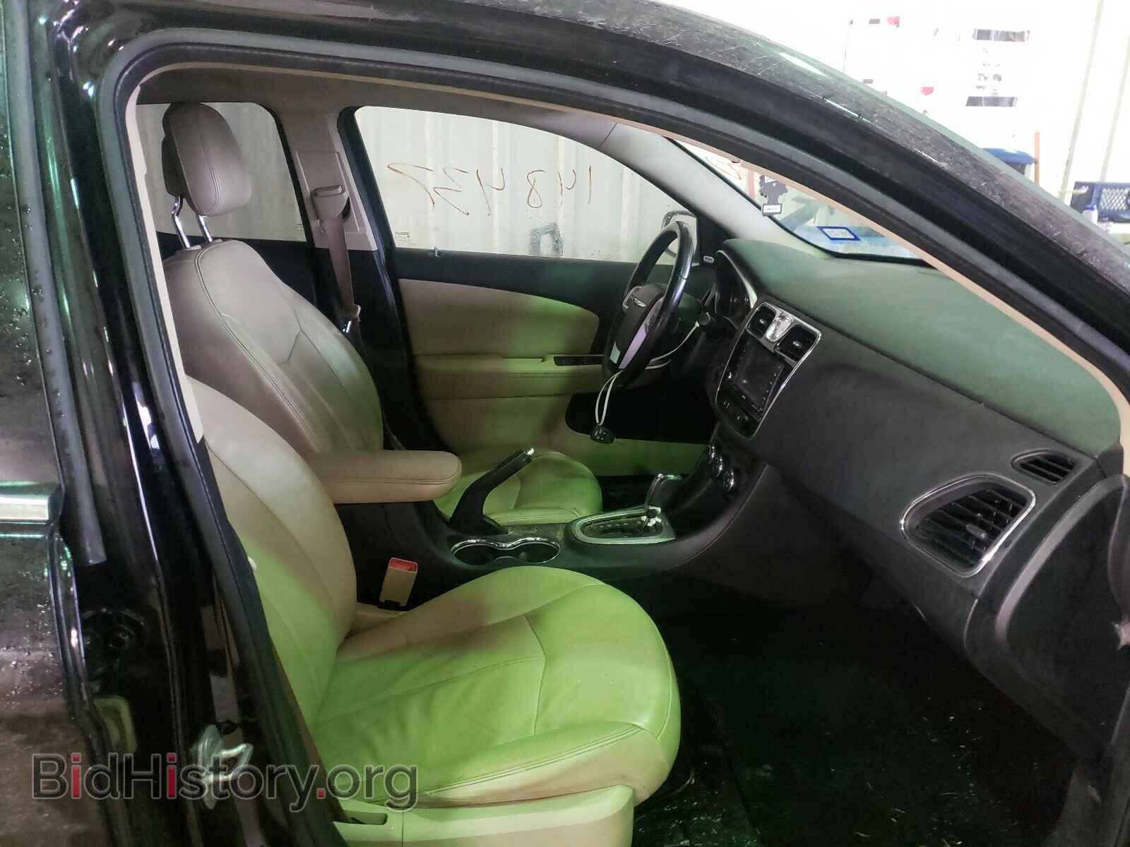 2012 CHRYSLER 200 - VIN: 1C3CCBCB7CN125750 - Фото 5
