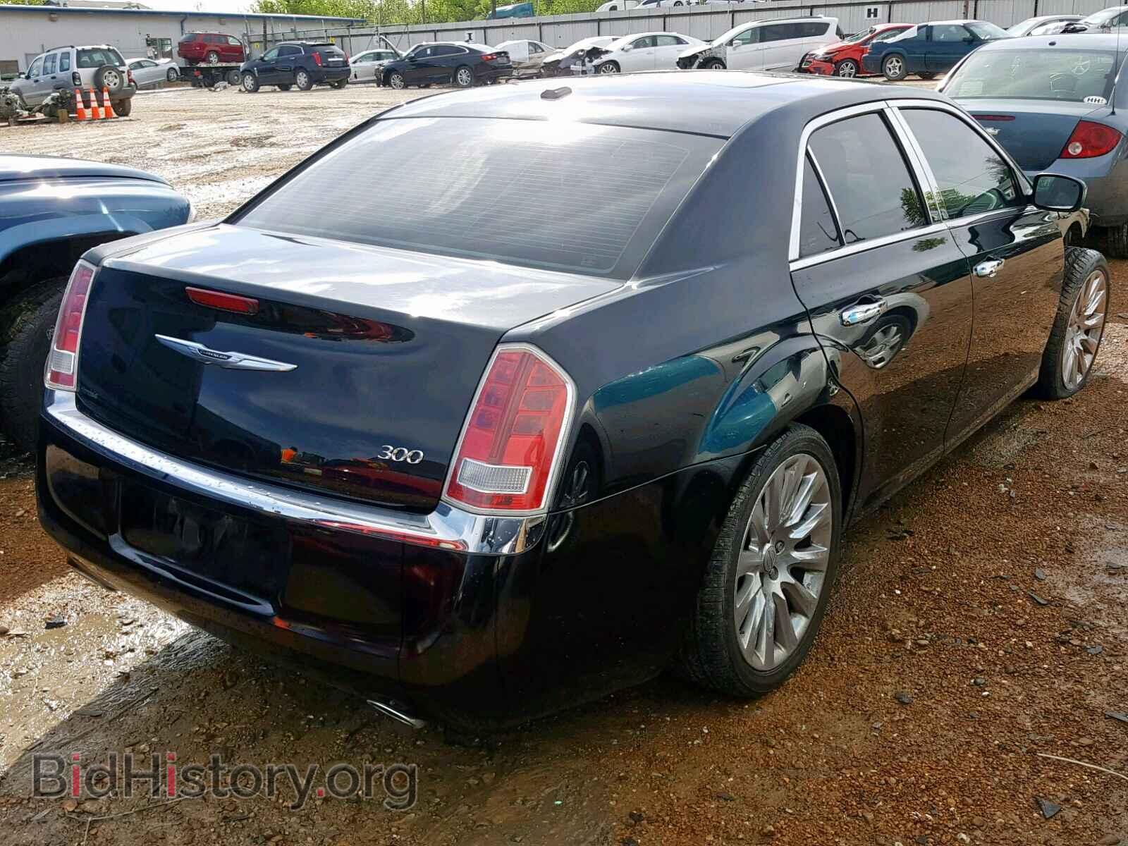 2013 CHRYSLER 300 - VIN: 2C3CCAAG2DH697828 - Photo 4
