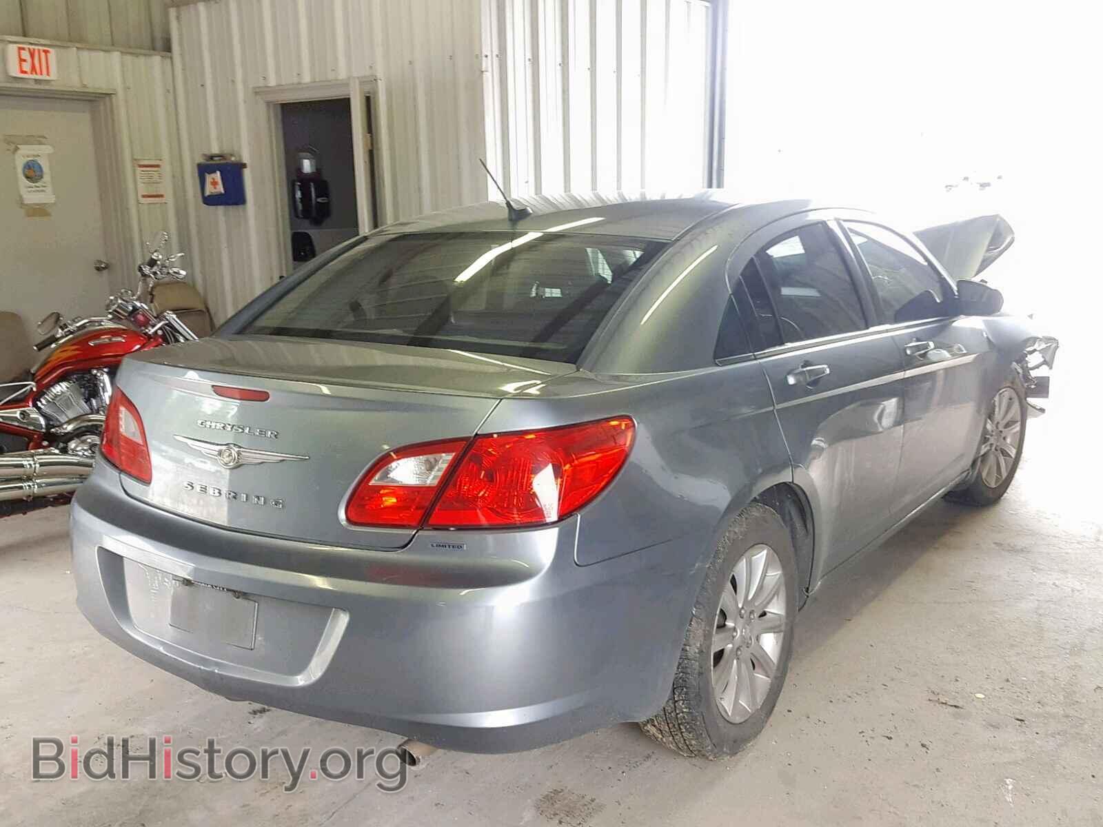 2010 CHRYSLER SEBRING - VIN: 1C3CC5FB0AN162813 - Фото 4
