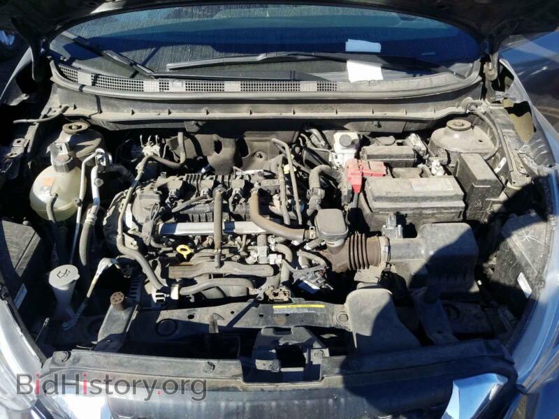 2019 Nissan KICKS (VIN 3N1CP5CU3KL542805) — photo 7 of 10