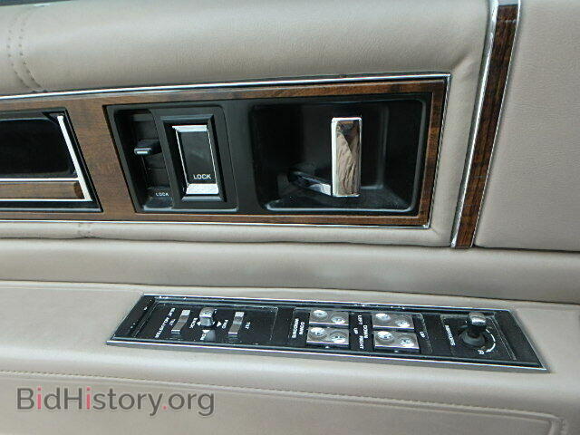 1991 CADILLAC DEVILLE - VIN: 1G6CD53B9M4232299 - Фото 10