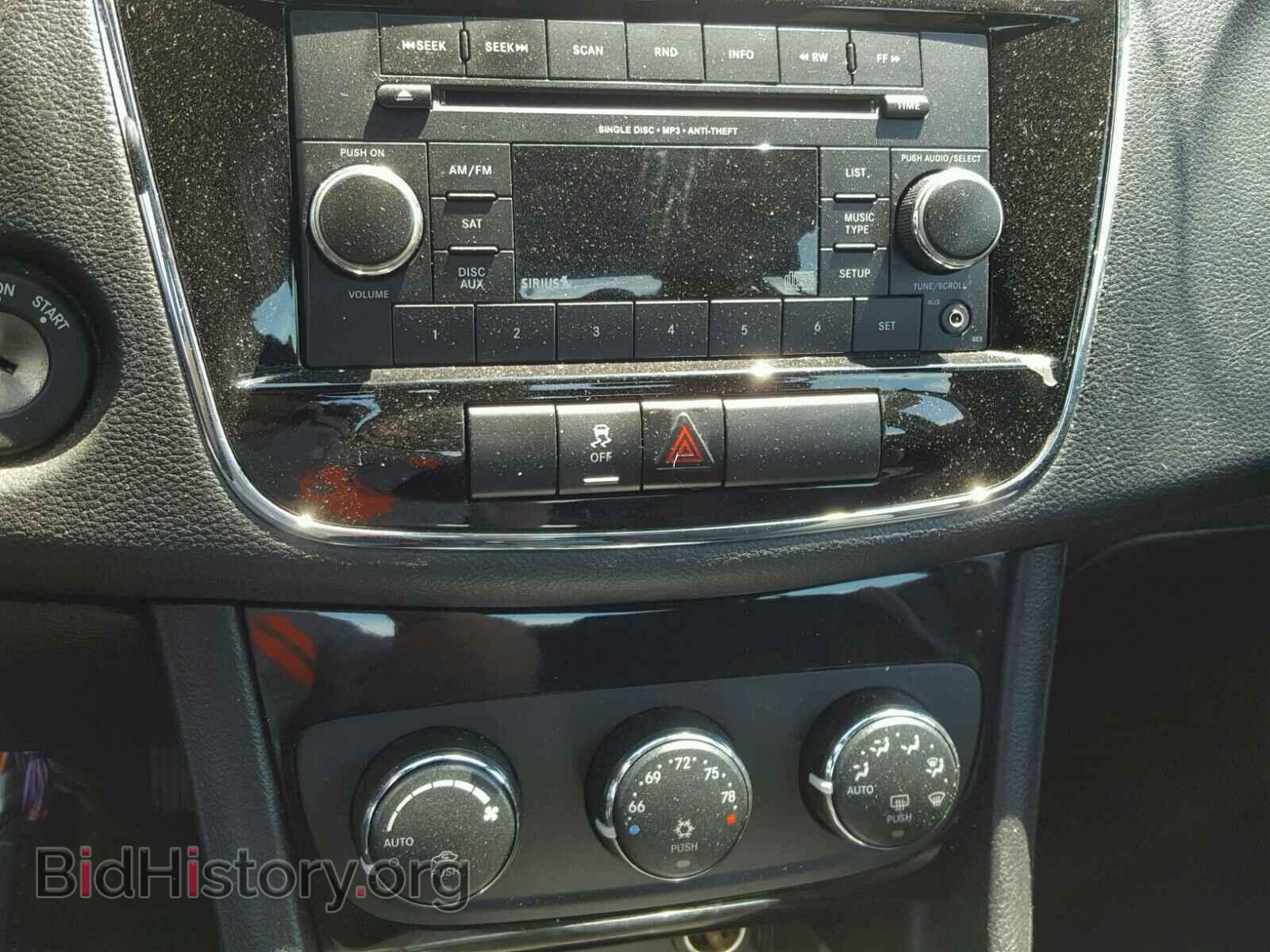 2013 CHRYSLER 200 - VIN: 1C3CCBBB4DN701555 - Фото 9