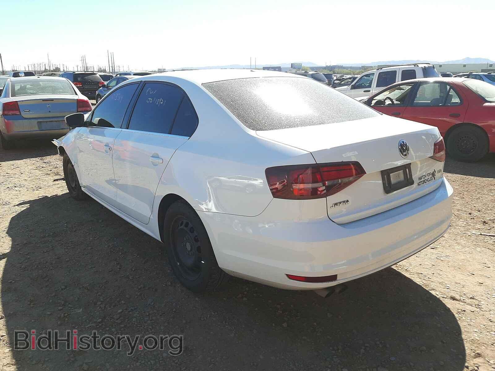 2017 VOLKSWAGEN JETTA - VIN: 3VW2B7AJ5HM323842 - Фото 3