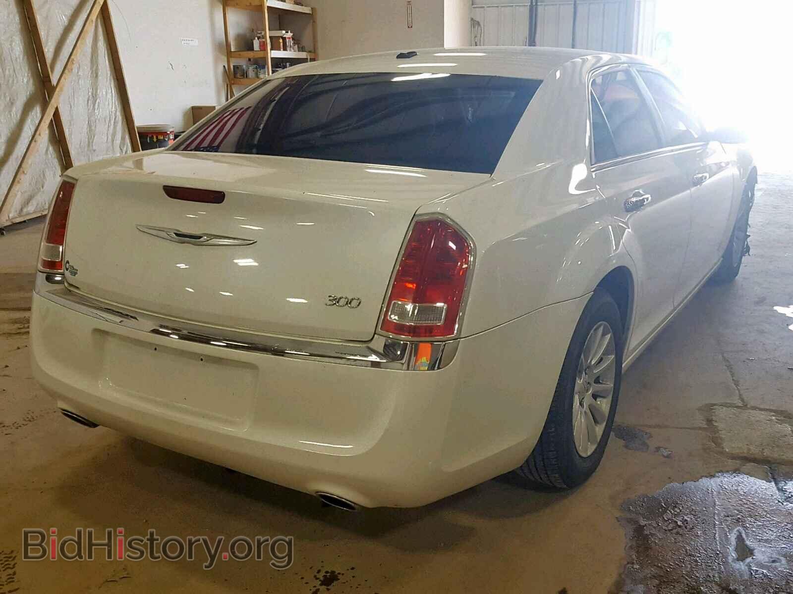 2012 CHRYSLER 300 - VIN: 2C3CCAAGXCH142463 - Фото 4
