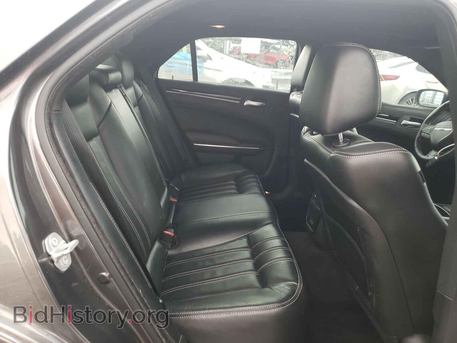 2017 CHRYSLER 300 - VIN: 2C3CCAGG6HH648130 - Фото 6