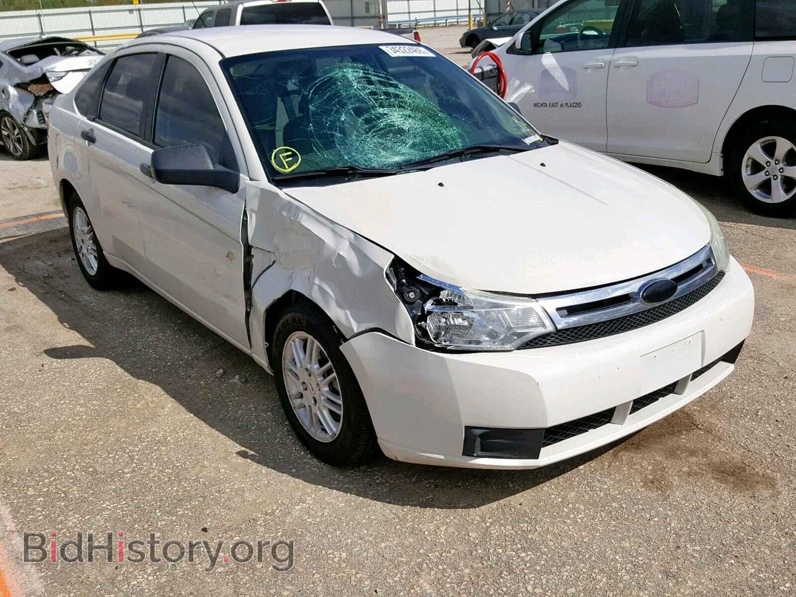 Photo 1FAHP3FN1BW148778 - FORD FOCUS SE 2011